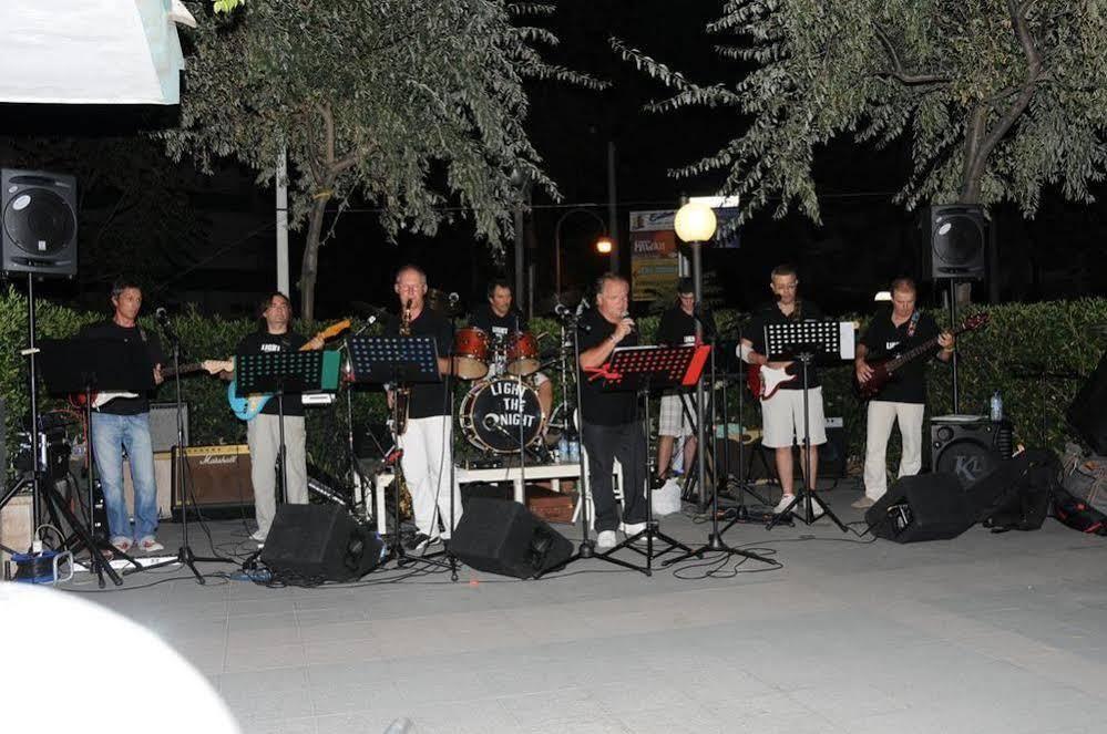 Hotel La Residenza Riccione Zewnętrze zdjęcie