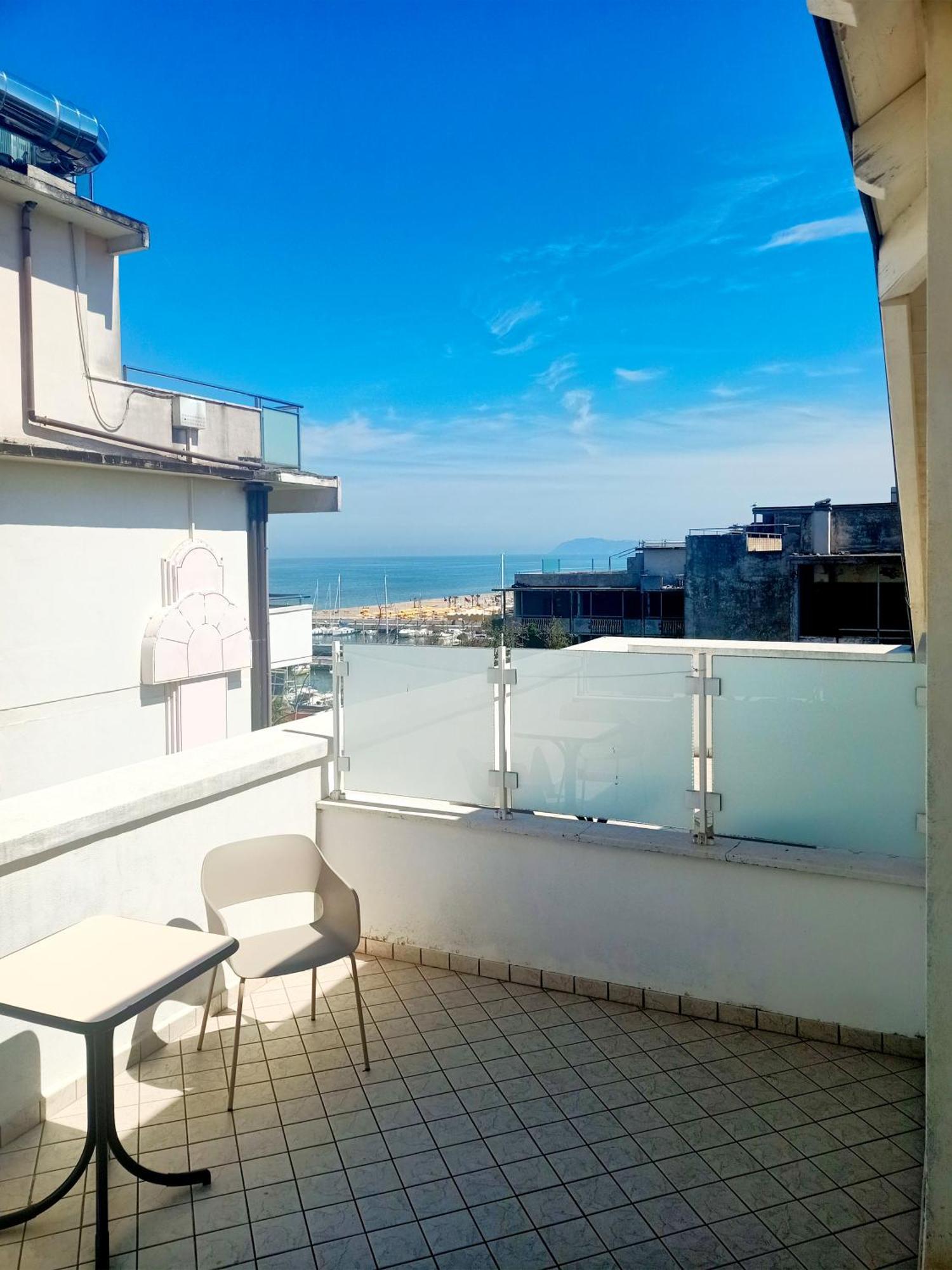Hotel La Residenza Riccione Pokój zdjęcie